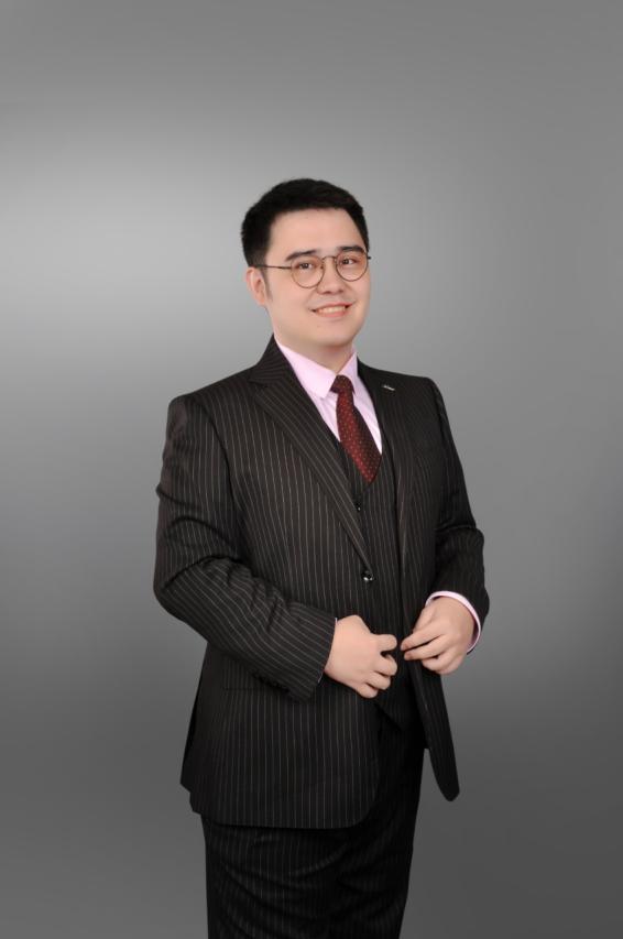 八分雅思名师 亚夏尔